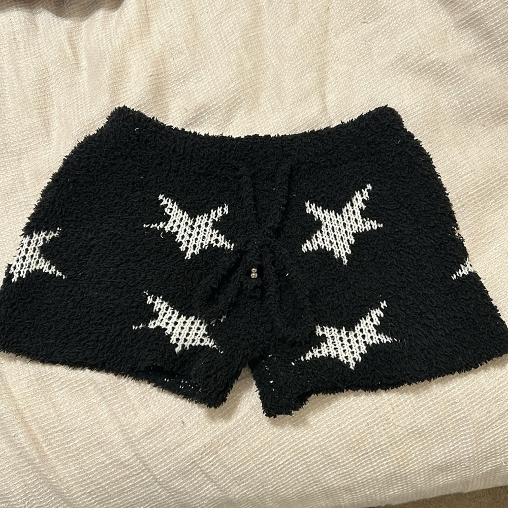 VICI Women's Black & White Stars Knitted Lounge Shorts